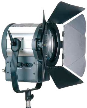 

Лампа GreenBean Fresnel 150 LED X3 DMX