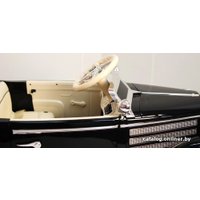 Электромобиль RiverToys Mercedes-Benz M111MM (черный глнянец)