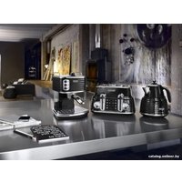 Рожковая кофеварка DeLonghi Scultura ECZ 351.BK