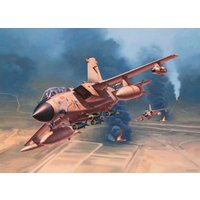 Сборная модель Revell 03892 Бомбардировщик Tornado GR Mk 1 RAF Gulf War