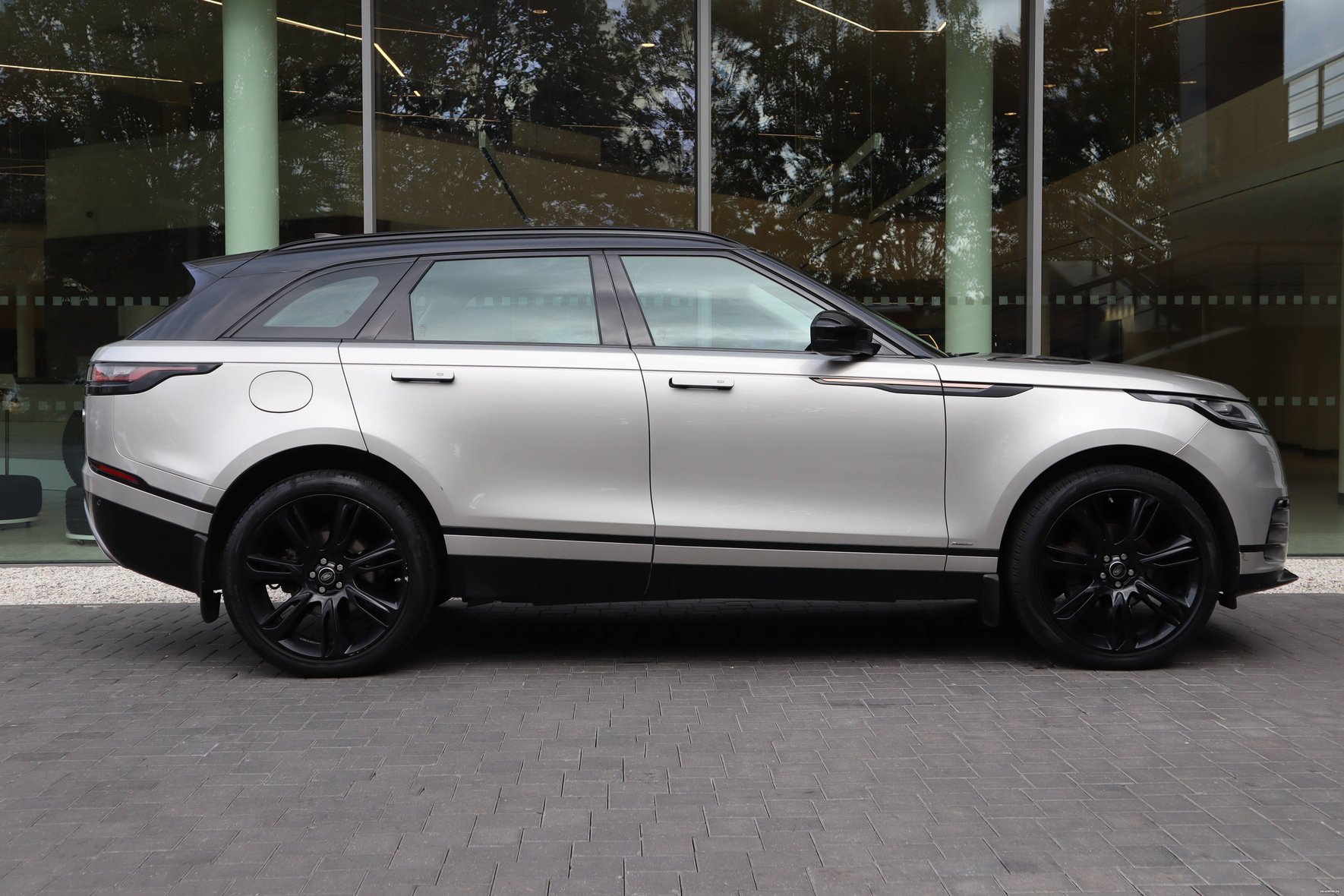 Купить Land Rover Range Rover Velar, Минск - Автобарахолка Onlíner