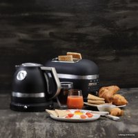 Электрический чайник KitchenAid Artisan 5KEK1522EBK