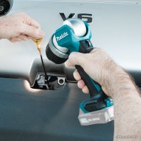 Фонарь Makita ML106 (без аккумулятора)