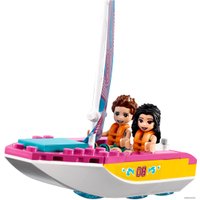 Конструктор LEGO Friends 41681 Лесной дом на колесах и парусная лодка
