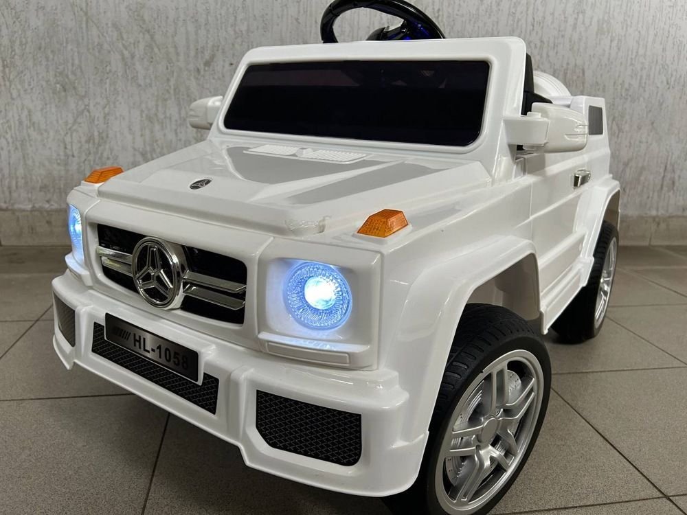 

Электромобиль Baby Driver Mercedes-Benz D111 (белый)