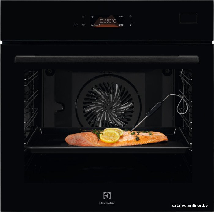 Электрический духовой шкаф Electrolux SteamBoost 800 EOB8S39WZ