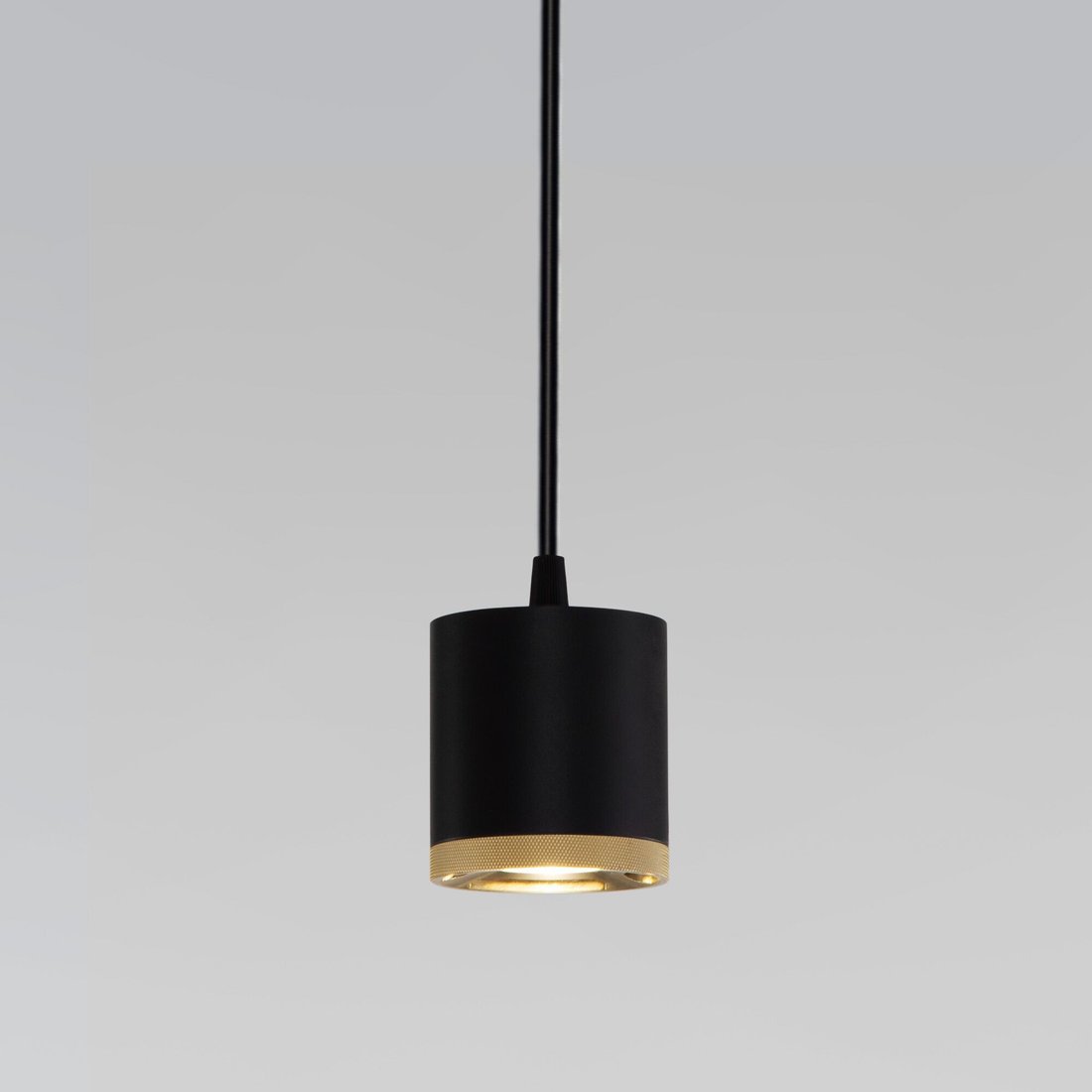 

Подвесная люстра Elektrostandard 50243 LED (золото/черный)