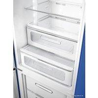 Холодильник Smeg FAB32LBE3