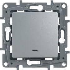 

Выключатель проходной Legrand Etika 6 724 15