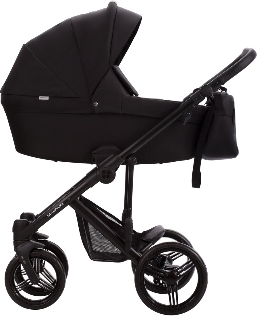 

Универсальная коляска BEBETTO Magnum Light (3 в 1, Light 05/черный)