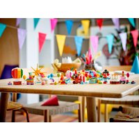 Набор деталей LEGO Classic 11029 Творческая коробка для вечеринок