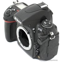 Зеркальный фотоаппарат Nikon D700 Body