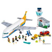 Конструктор LEGO City 60262 Пассажирский самолёт