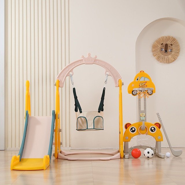 

Игровой комплекс UNIX kids Funny Car с горкой с качелями и баскетбольной стойкой Yellow