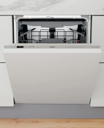 Встраиваемая посудомоечная машина Whirlpool WIO 3T226 PFG