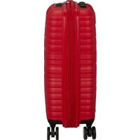 Чемодан American Tourister Flytwist True red 55 см