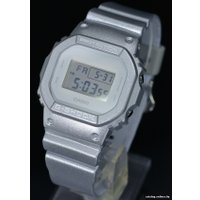 Наручные часы Casio DW-5600SG-7