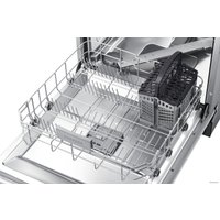 Встраиваемая посудомоечная машина Samsung DW60R7040BB