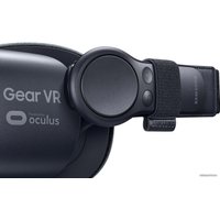 Очки виртуальной реальности для смартфона Samsung Gear VR [SM-R324NZAASER]