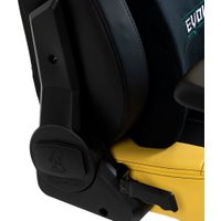 Игровое (геймерское) кресло Evolution Nomad PRO Cyberpunk Core (черный/желтый)