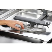 Встраиваемая посудомоечная машина Electrolux EES27100L