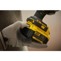 Гайковерт Stanley SFMCF910B (без АКБ)