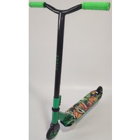 Трюковый самокат Ricos Fury JL-302A (черный/зеленый)