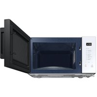 Микроволновая печь Samsung MS30T5018AW/BW