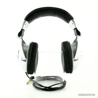 Наушники Behringer HPS3000