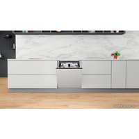 Встраиваемая посудомоечная машина Whirlpool WIF 5O41 PLEGTS