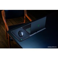Чехол Razer Protective Sleeve V2 15.6" (черный)