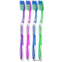Набор зубных щеток Colgate Эксперт чистоты средняя жесткость (4 шт)