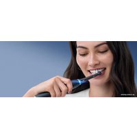 Электрическая зубная щетка Oral-B iO 7n 4210201408505 (черный)