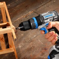 Ударная дрель-шуруповерт Deko DKCID20 063-4421 (с 2-мя АКБ, кейс)