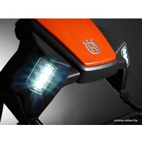 Снегоуборщик Husqvarna ST 121E