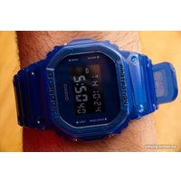 Наручные часы Casio G-Shock DW-5600SB-2E