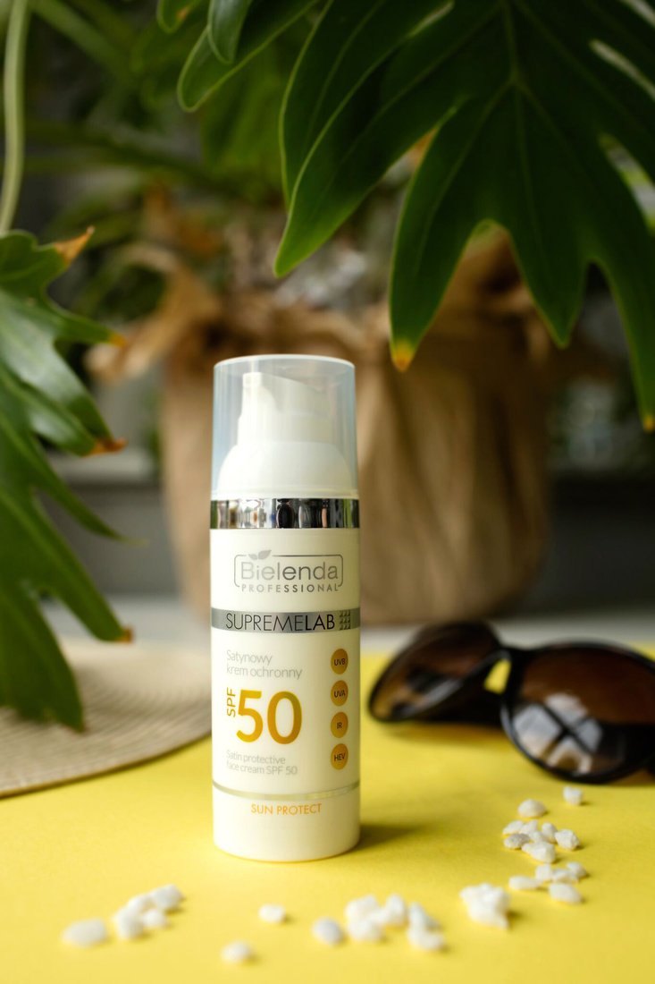 

Bielenda Professional Крем для лица Supremelab Защитный SPF50 50 мл