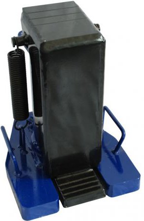

Низкоподхватный домкрат AE&T T20210A 10т