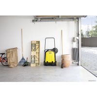 Подметальная машина Karcher Handkehrmaschine S4 1.766-320.0