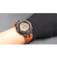 Наручные часы Casio PRG-300CM-4