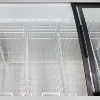 Морозильный ларь Бирюса CF59 (4)