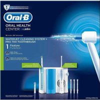 Электрическая зубная щетка и ирригатор Oral-B WaterJet Cleaning system OC16.523.1U + Pro 700