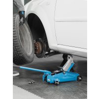 Подкатной домкрат Stels 51128 2т (кейс)