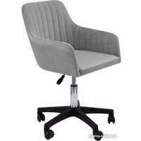 Офисное кресло AMI Босс (светло-серый)