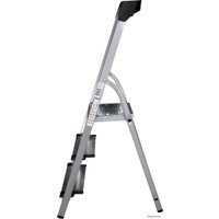 Лестница-стремянка Новая высота NV 1118 (3 ступени)