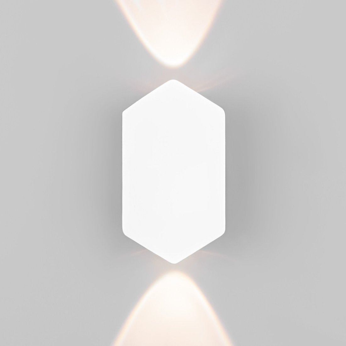 

Бра Elektrostandard Mini Light 35152/D (белый)