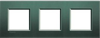 BTicino LivingLight LNA4802M3PK (парковый зеленый)