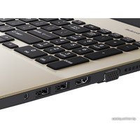 Ноутбук Toshiba Satellite L50-B-180