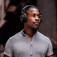 Наушники Audio-Technica ATH-M50xBT (черный)