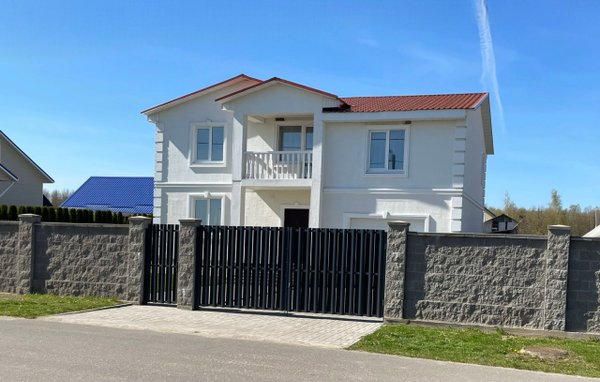 3-комн. квартира — Дзержинский сельский Совет, Шатилы, Молодёжная улица